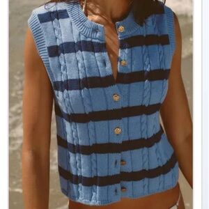 Size S Zara sweater vest